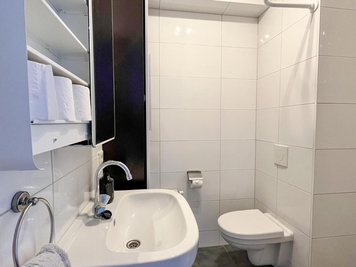 Dokkumer Bed&Breakfast Daire Dış mekan fotoğraf